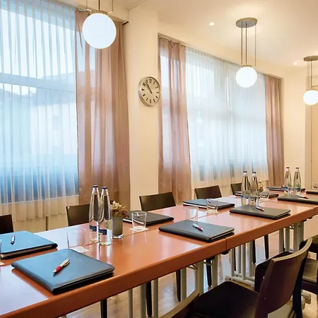 Hotel Leonardo Boutique Rigihof 4*