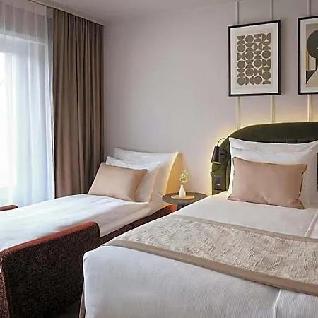 Hotel Leonardo Boutique Rigihof 4*