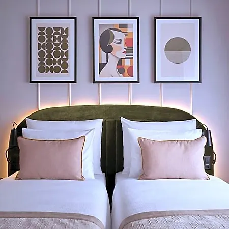 Hotel Leonardo Boutique Rigihof 4*