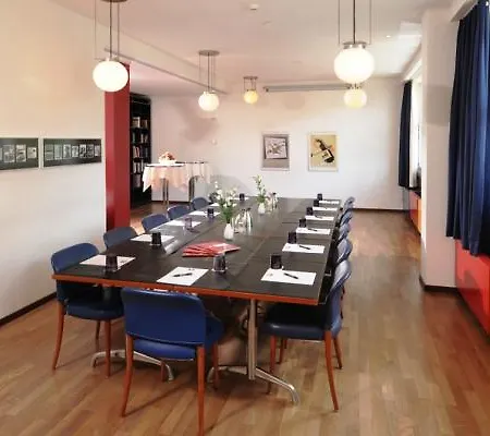 레오나르도 부티크 리기호프 취리히