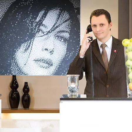 Hotel Leonardo Boutique Rigihof 4*