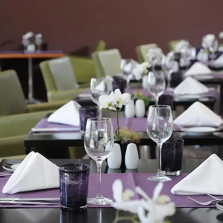 Hotel Leonardo Boutique Rigihof 4*