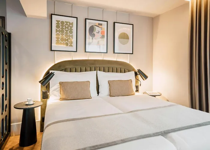 Hotel Leonardo Boutique Rigihof 4*