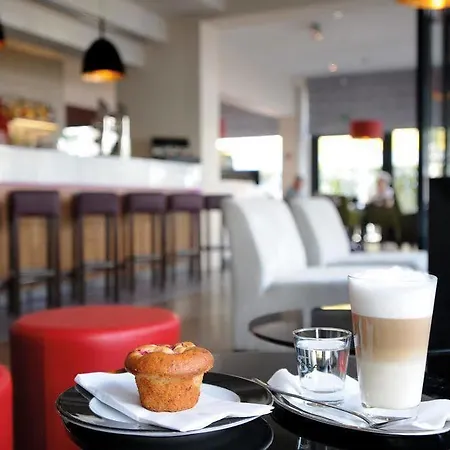 Hotel Leonardo Boutique Rigihof 4*